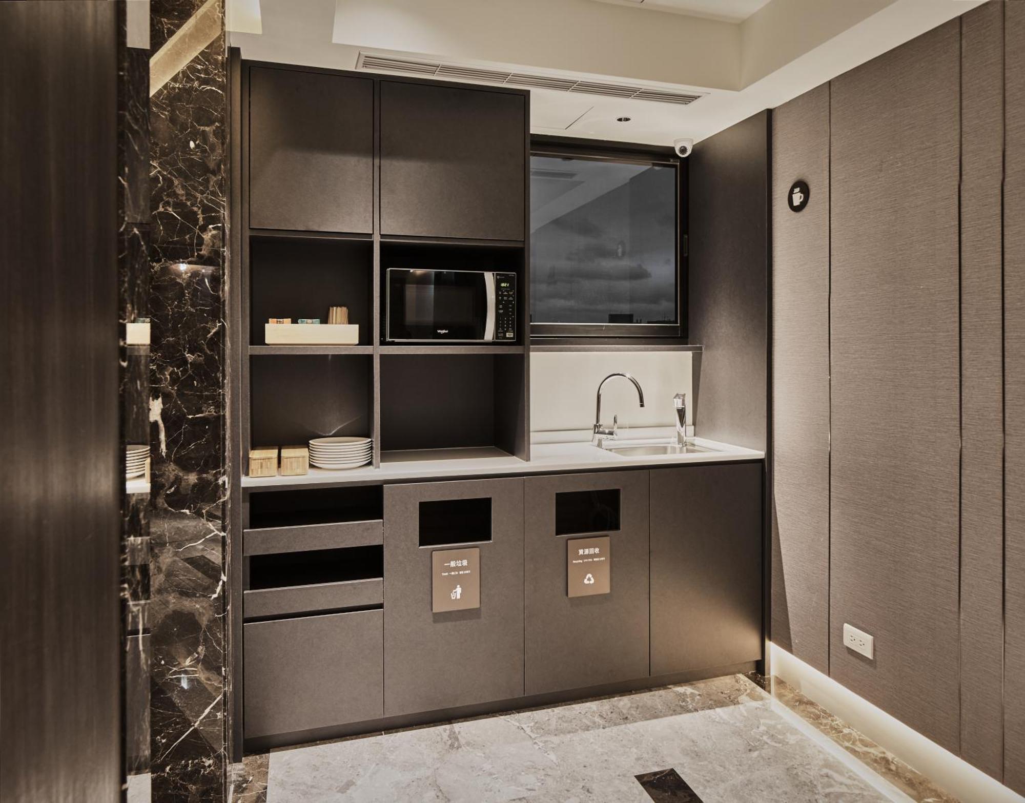 Orange Hotel -Hanzhong, ไทเป ภายนอก รูปภาพ