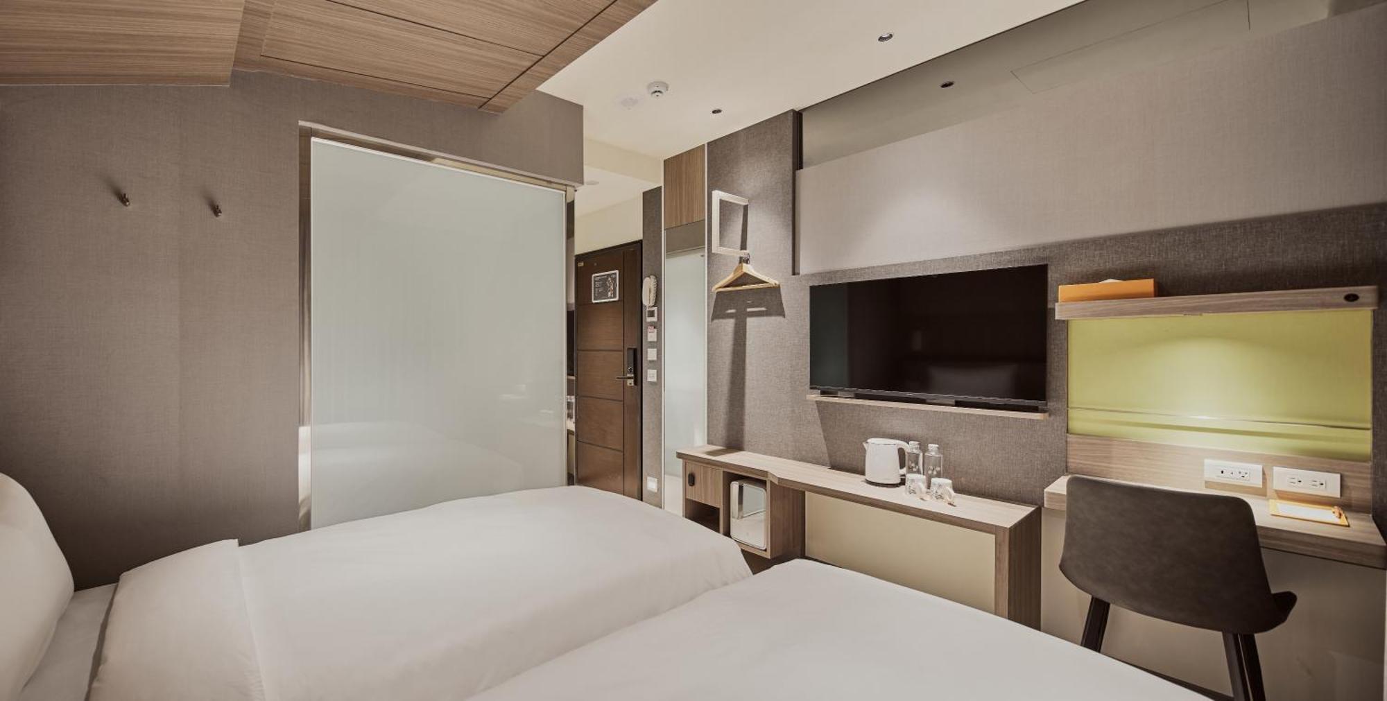 Orange Hotel -Hanzhong, ไทเป ภายนอก รูปภาพ